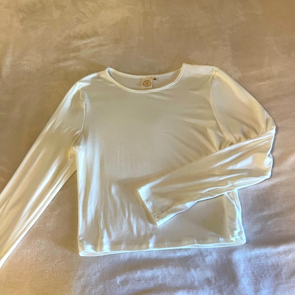 Live in the Moment, size L, white